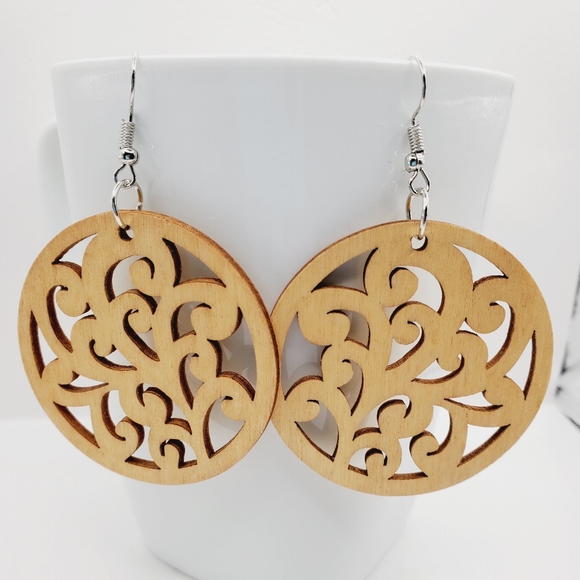 Round wooden dangle earrings, round wooden earrings - Picture 3 of 6